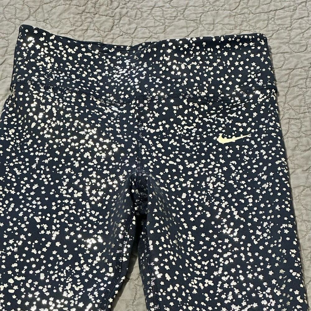 Nike Black/Metallic Gold Leggings Size M tight fit high-rise full length A714 - Picture 2 of 8